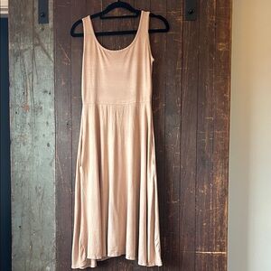 Olivia Rae Beige Sleeveless Midi Dress